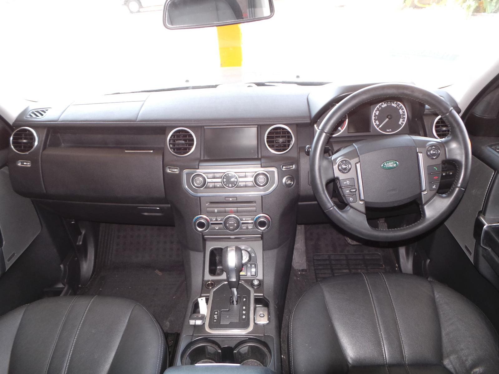 View Auto part Left Driveshaft Land Rover Discovery 2011