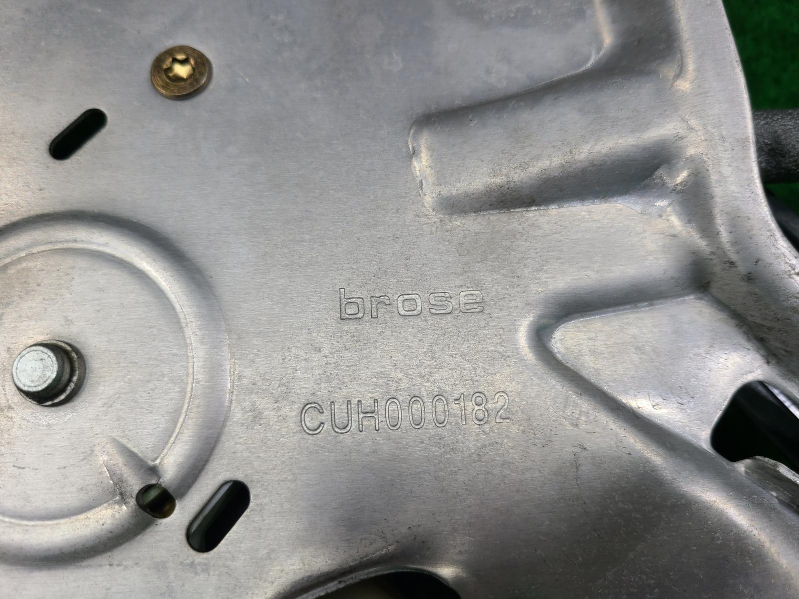 2007 Land Rover Rangerover Right Front Window Reg/Motor View Auto part Right Front Window Reg/Motor Land Rover Rangerover 2007