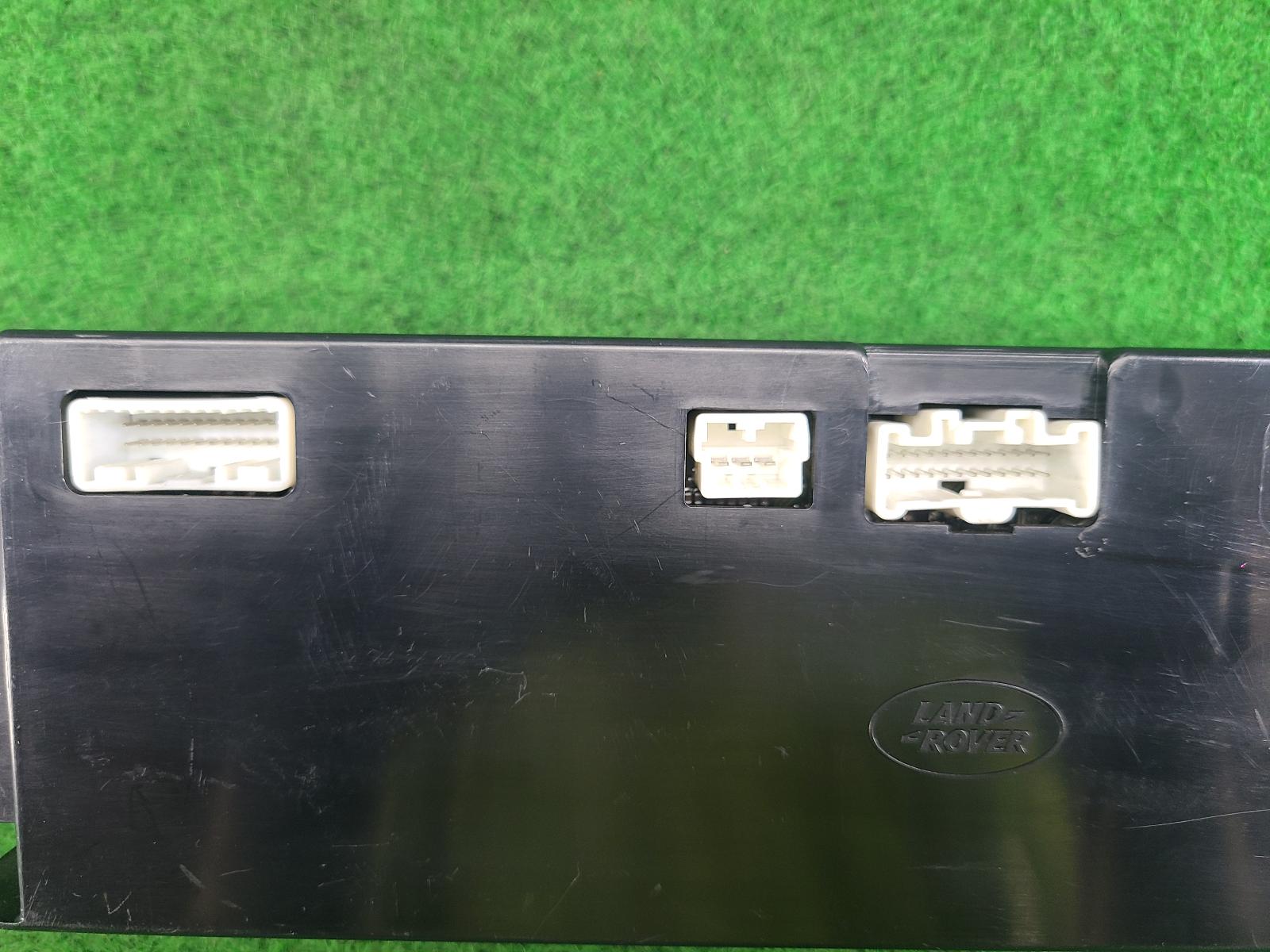 View Auto part Heater/Ac Controls Land Rover Rangerover Sport 2008