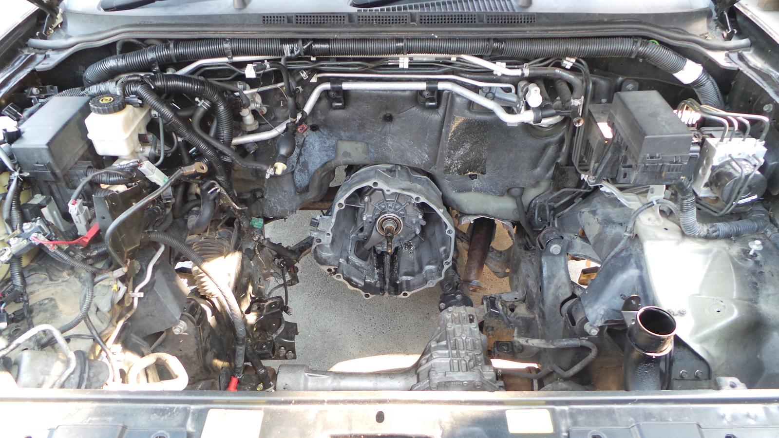 Fuel Line Pathfinder Nissan 2008