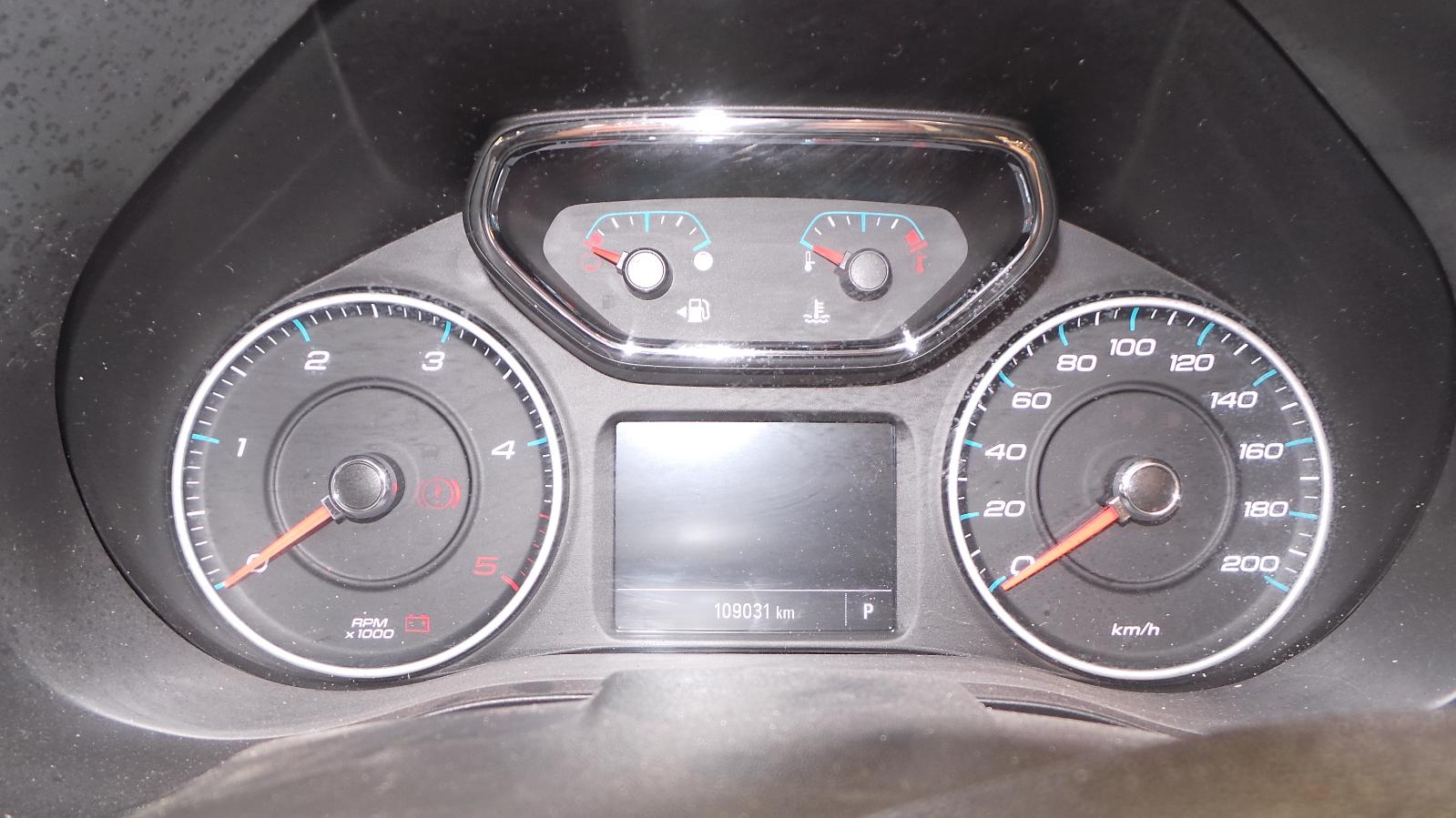 View Auto part Left Front Hub Assembly Holden Trailblazer 2016