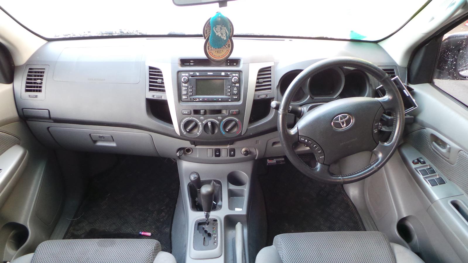 View Auto part Ecu Toyota Hilux 2010