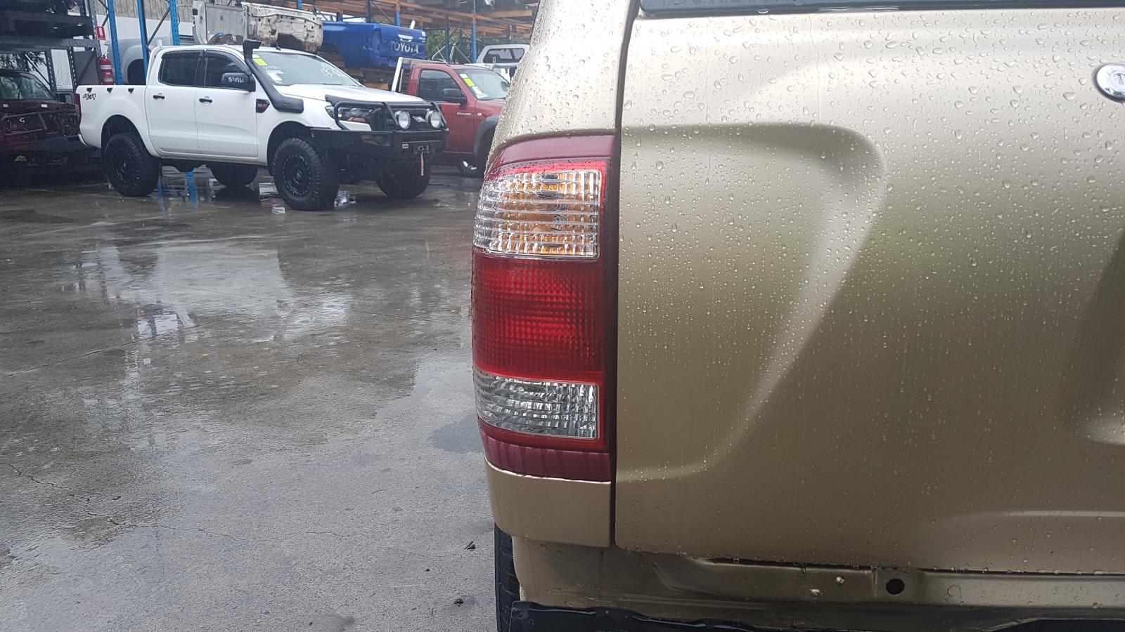 View Auto part Ecu Nissan Pathfinder 2004