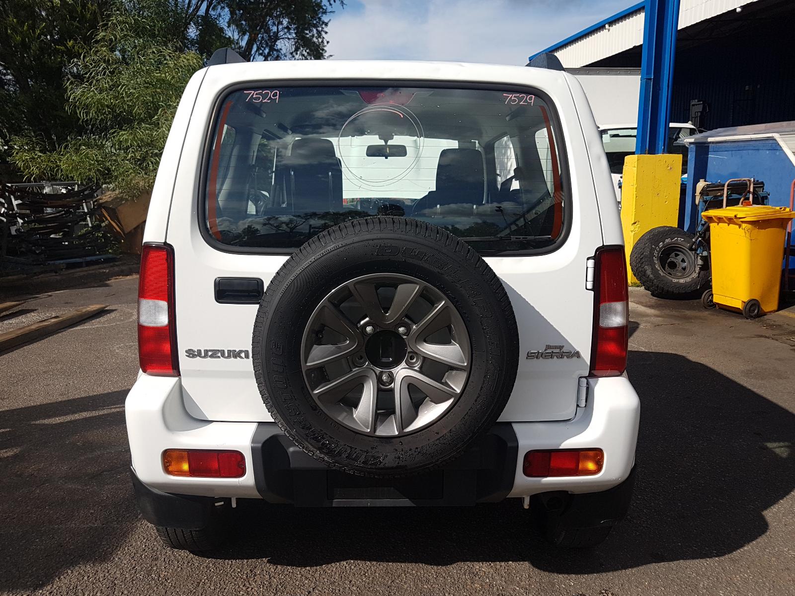 View Auto part Differential Centre Suzuki Jimny 2015