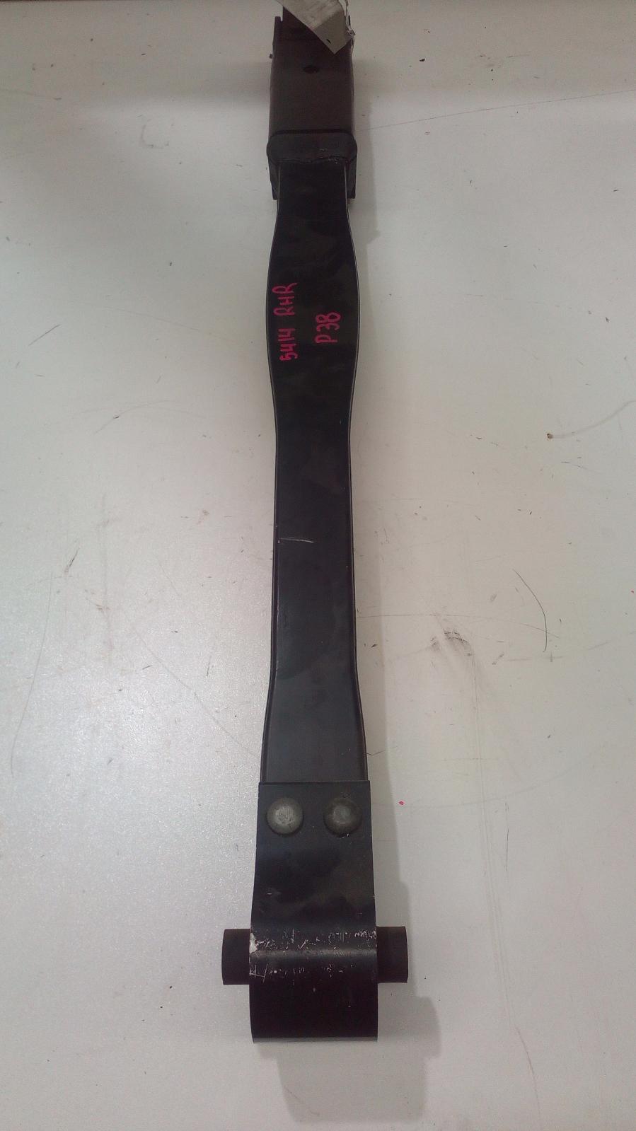 1998 Land Rover Rangerover Right Rear Trailing Arm View Auto part Right Rear Trailing Arm Land Rover Rangerover 1998