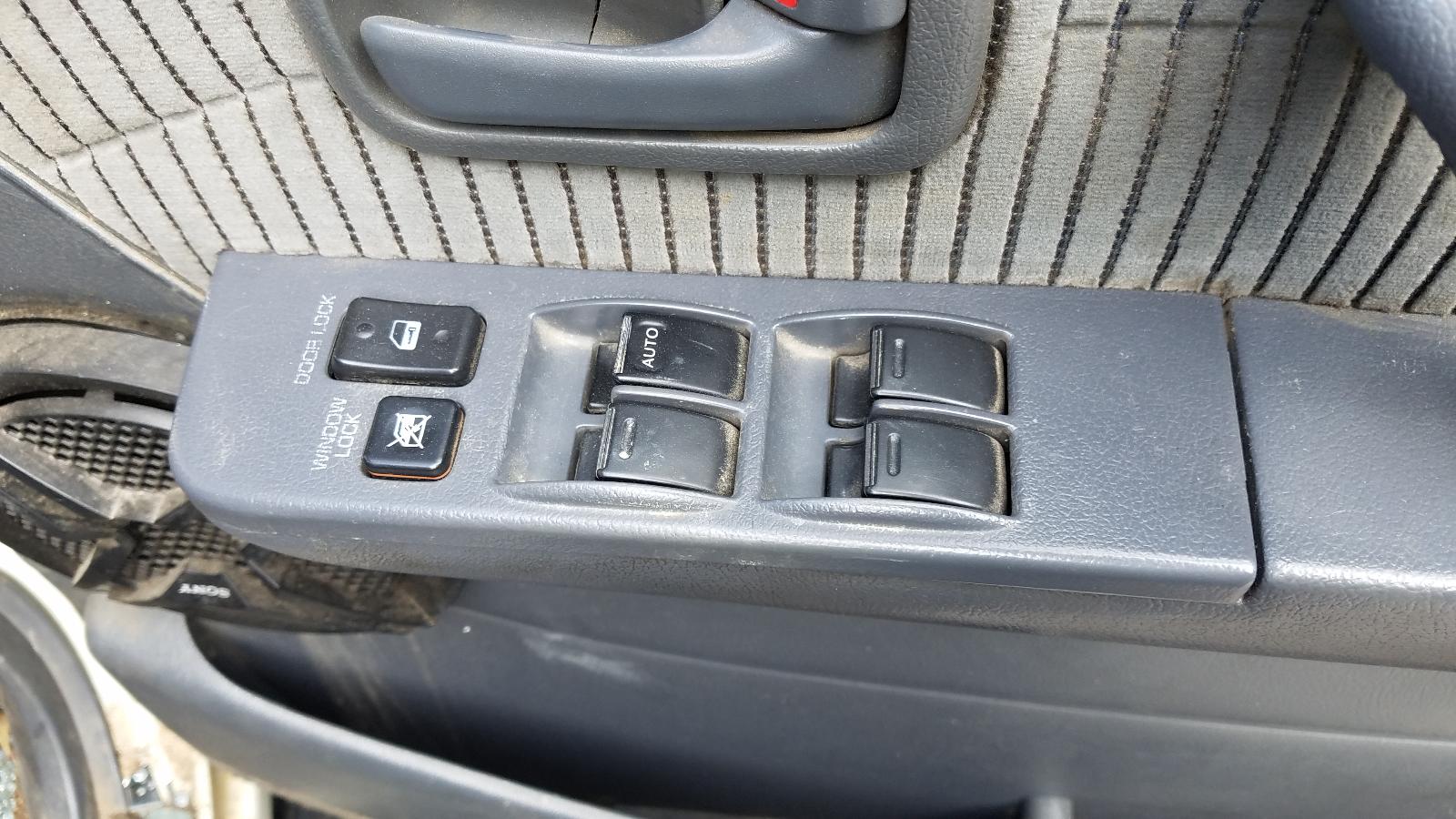 1990 Toyota Landcruiser Trans/Gearbox View Auto part Trans/Gearbox Toyota Landcruiser 1990