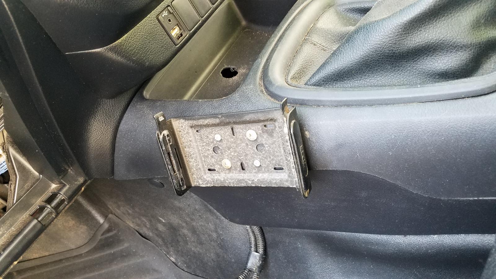 View Auto part Right Rear Door Sliding Toyota Hilux 2019