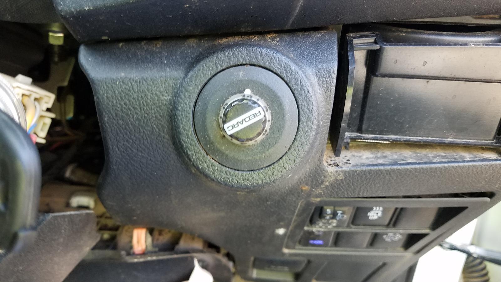 View Auto part Right Rear Door Sliding Toyota Hilux 2019