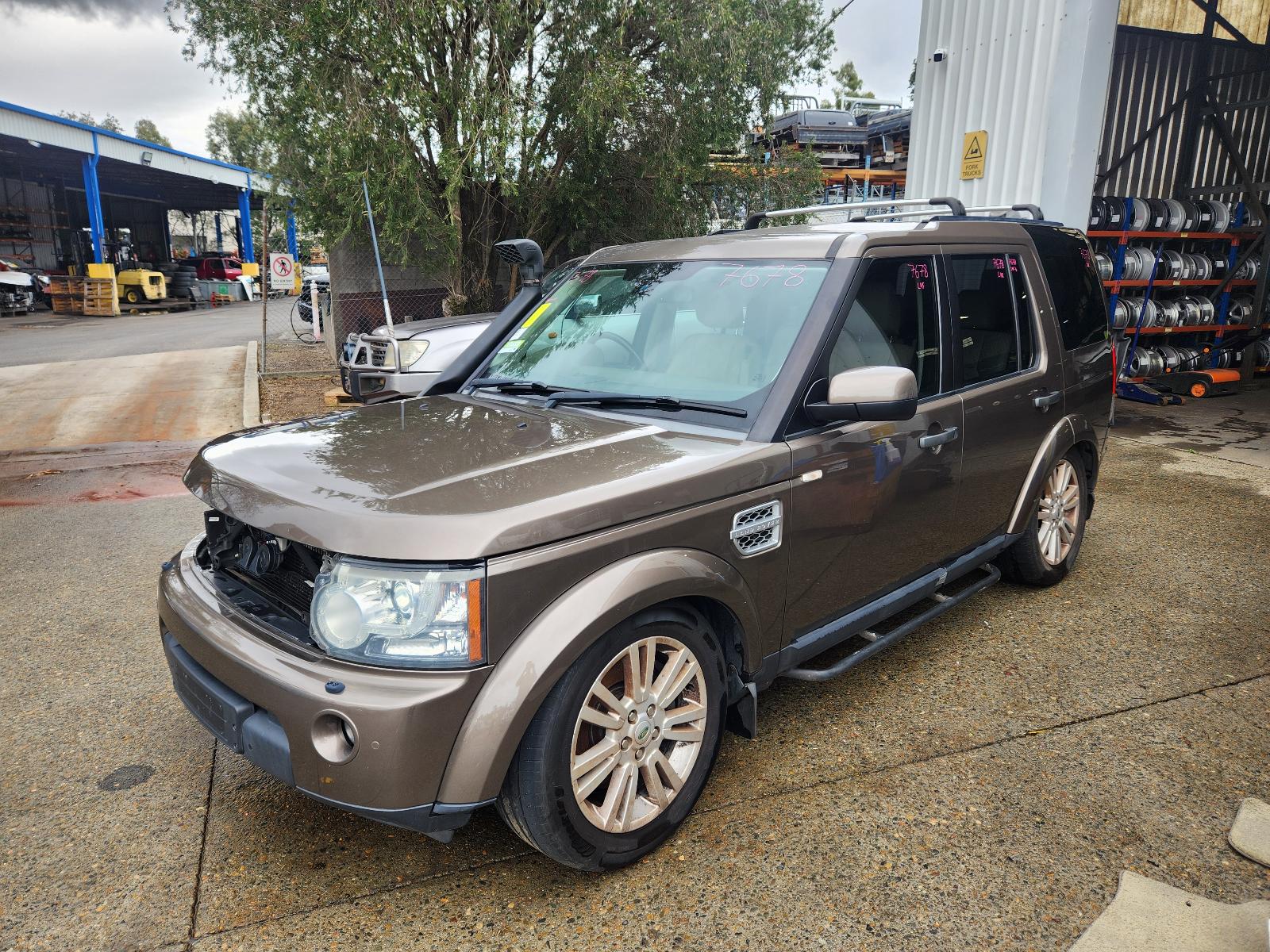 Image for a Land Rover Discovery 2010 4 Door Station Wagon
