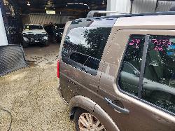 View Land Rover Discovery 2010 4 Door Station Wagon