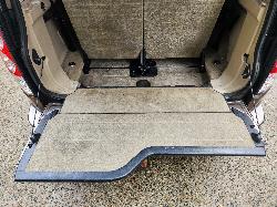 View Land Rover Discovery 2010 4 Door Station Wagon
