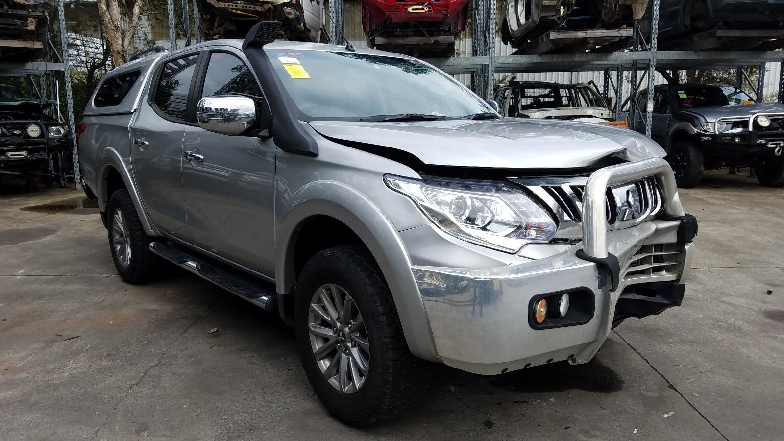 2016 Mitsubishi Triton Mud Flaps View Auto part Mud Flaps Mitsubishi Triton 2016