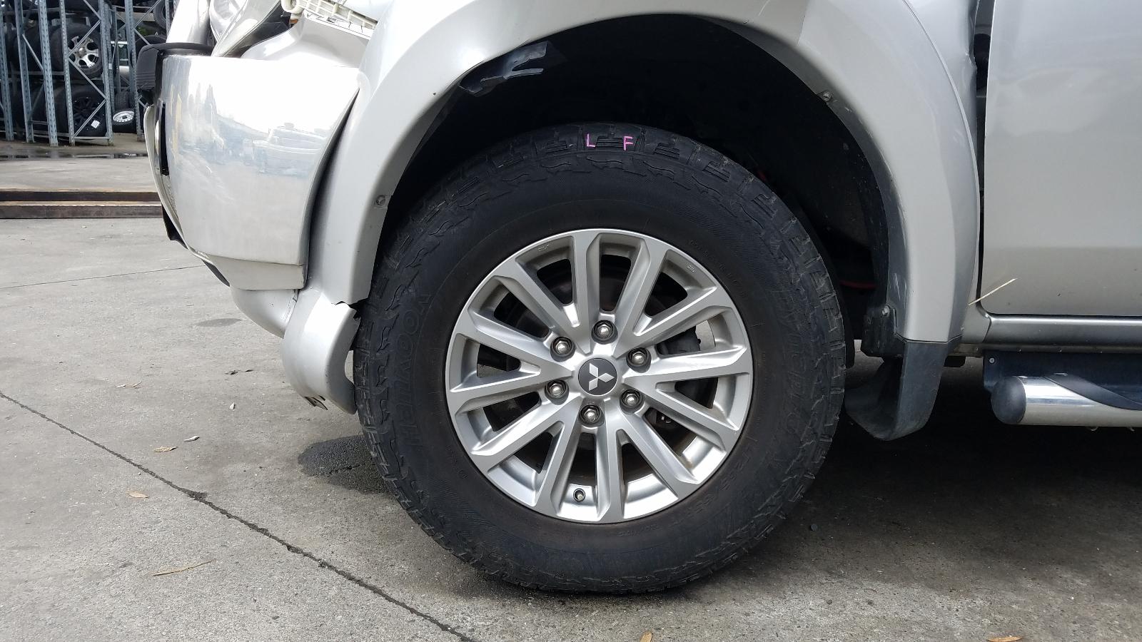 2016 Mitsubishi Triton Mud Flaps View Auto part Mud Flaps Mitsubishi Triton 2016