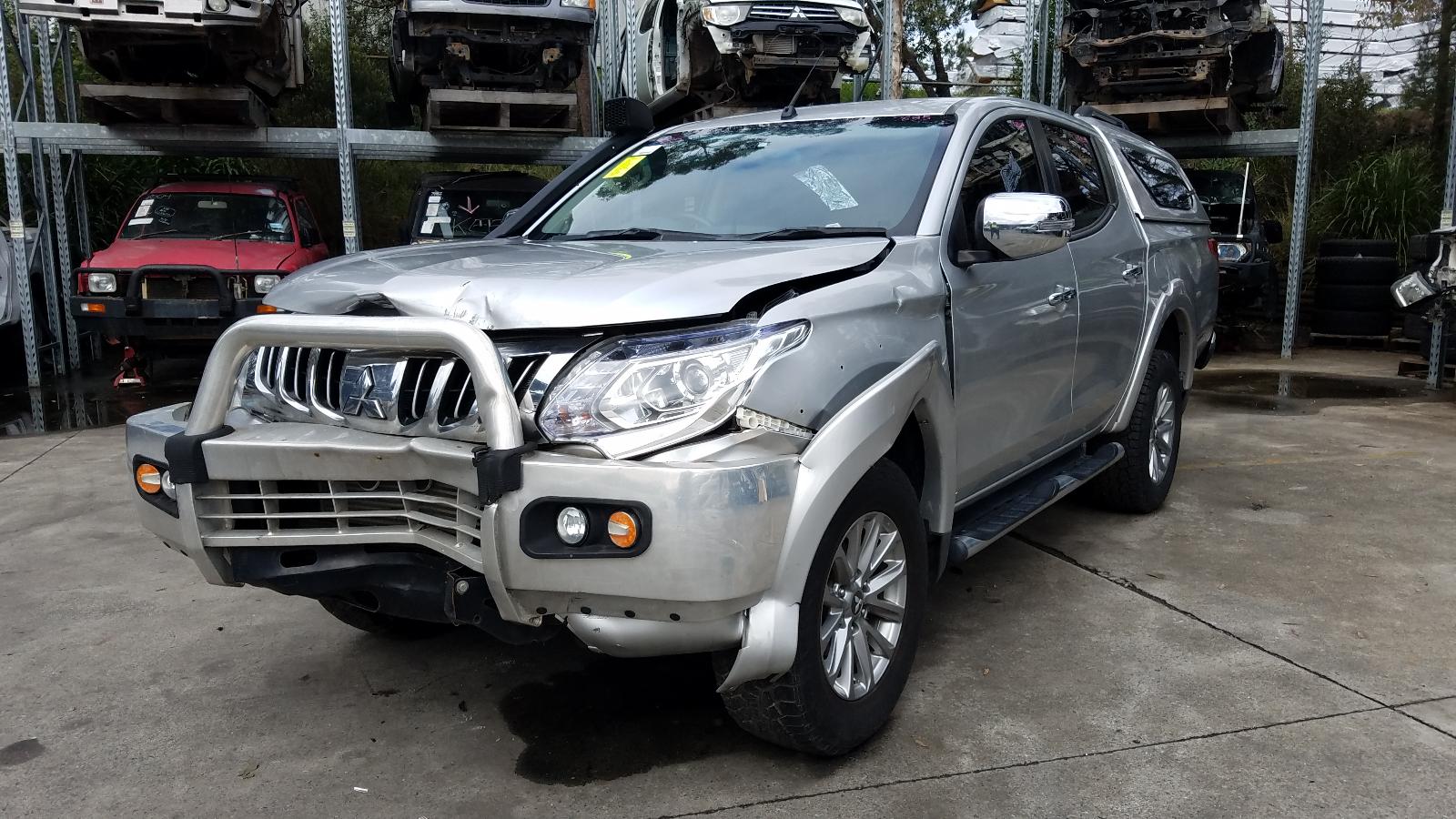 2016 Mitsubishi Triton Mud Flaps View Auto part Mud Flaps Mitsubishi Triton 2016