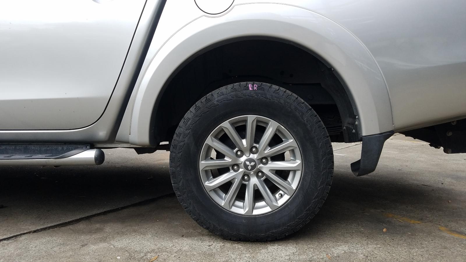 2016 Mitsubishi Triton Mud Flaps View Auto part Mud Flaps Mitsubishi Triton 2016