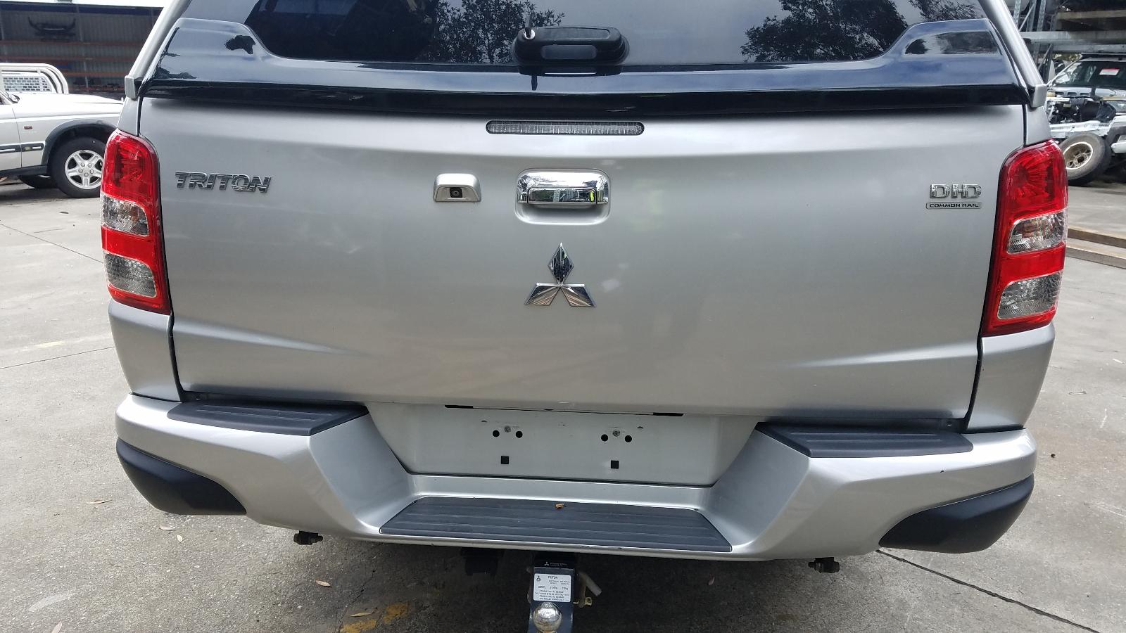 2016 Mitsubishi Triton Mud Flaps View Auto part Mud Flaps Mitsubishi Triton 2016