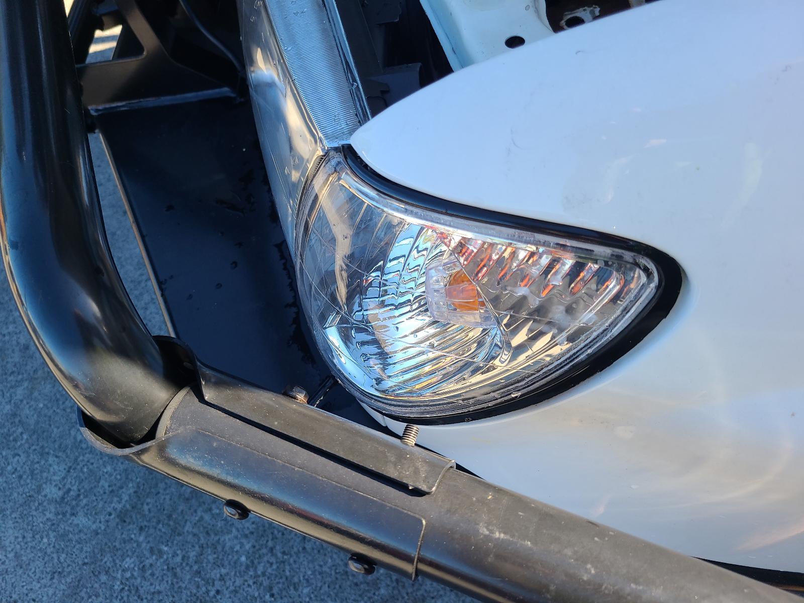 View Auto part Right Rear Door Sliding Toyota Landcruiser 2004