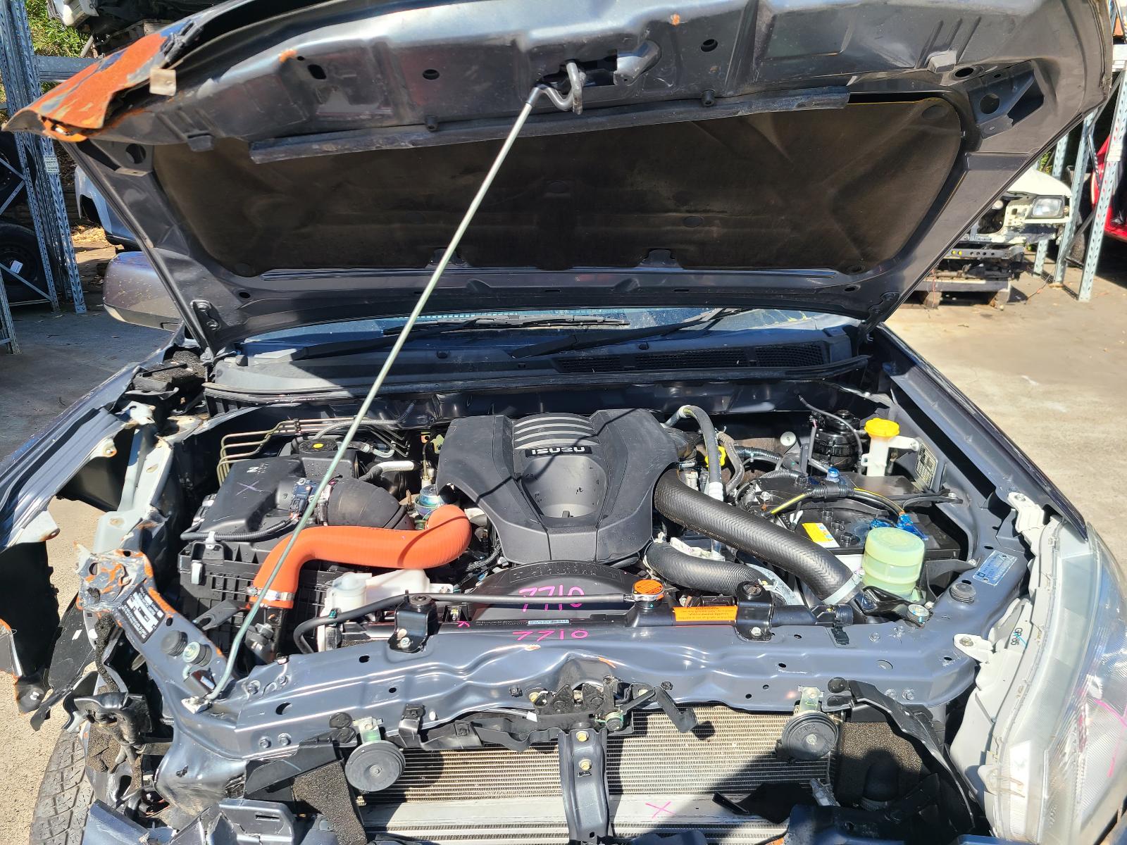 Transfer Case Dmax Isuzu 2019