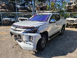 View Auto part Mud Flaps Mitsubishi Triton 2019