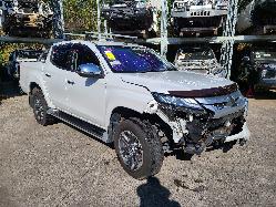 View Auto part Mud Flaps Mitsubishi Triton 2019