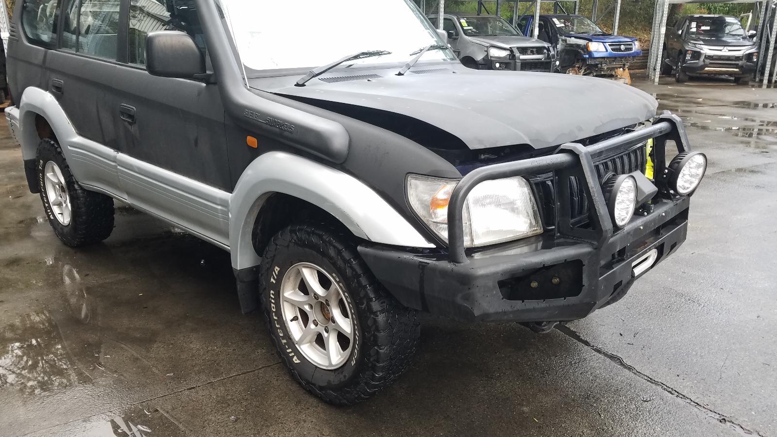 View Auto part Sunvisor Toyota Prado 1997