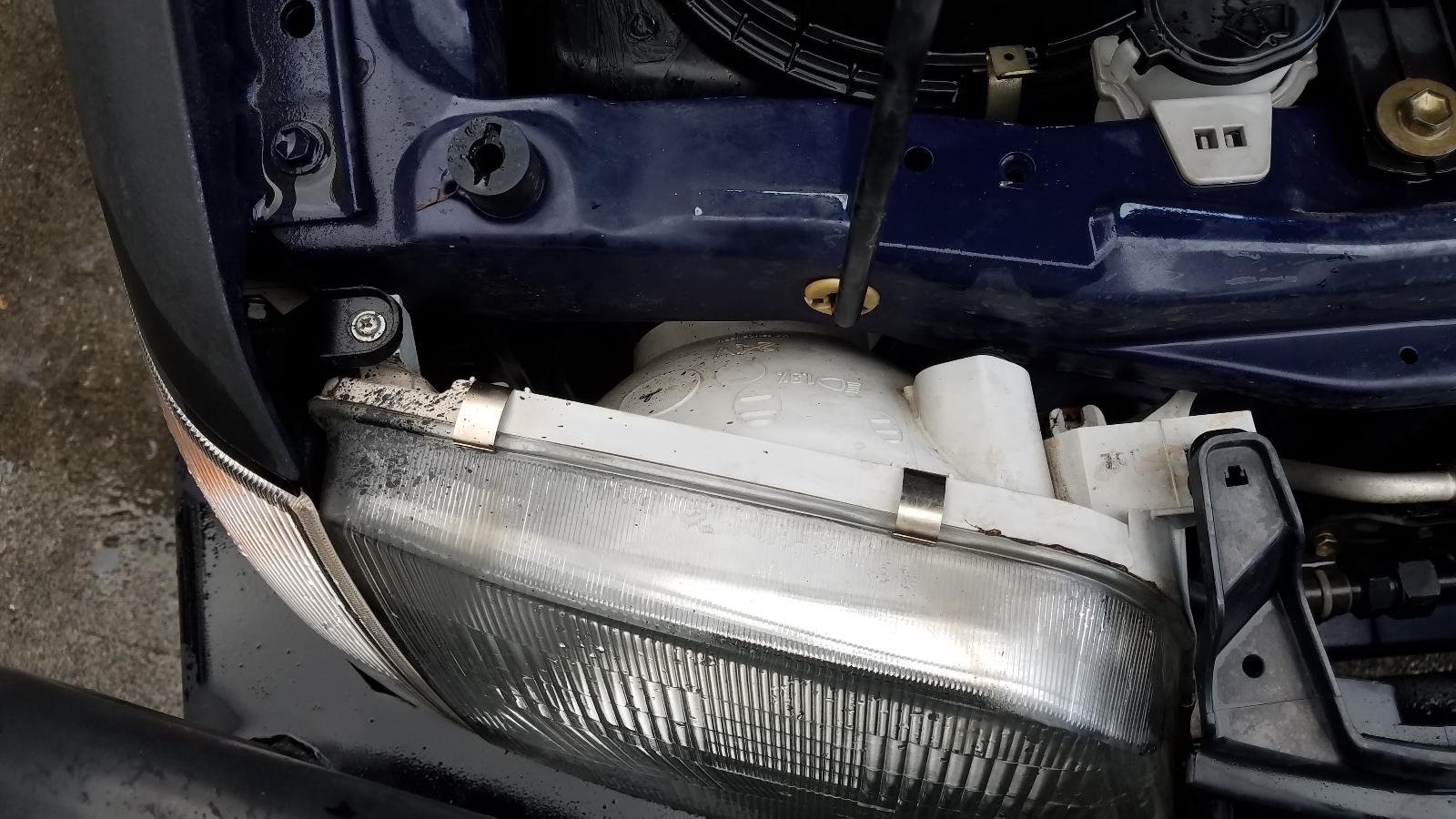 View Auto part Sunvisor Toyota Prado 1997