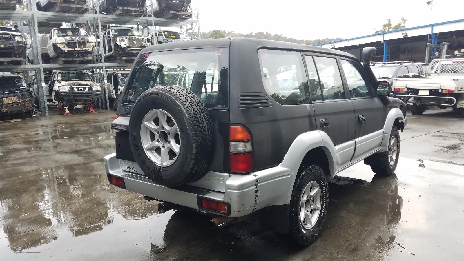 View Auto part Sunvisor Toyota Prado 1997