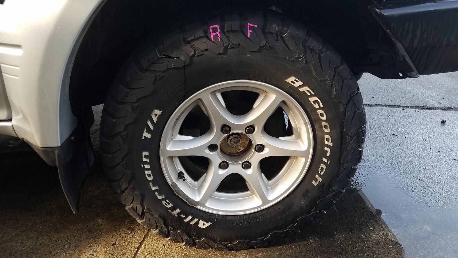 View Auto part Sunvisor Toyota Prado 1997