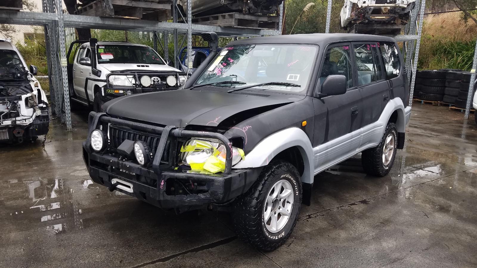 View Auto part Sunvisor Toyota Prado 1997