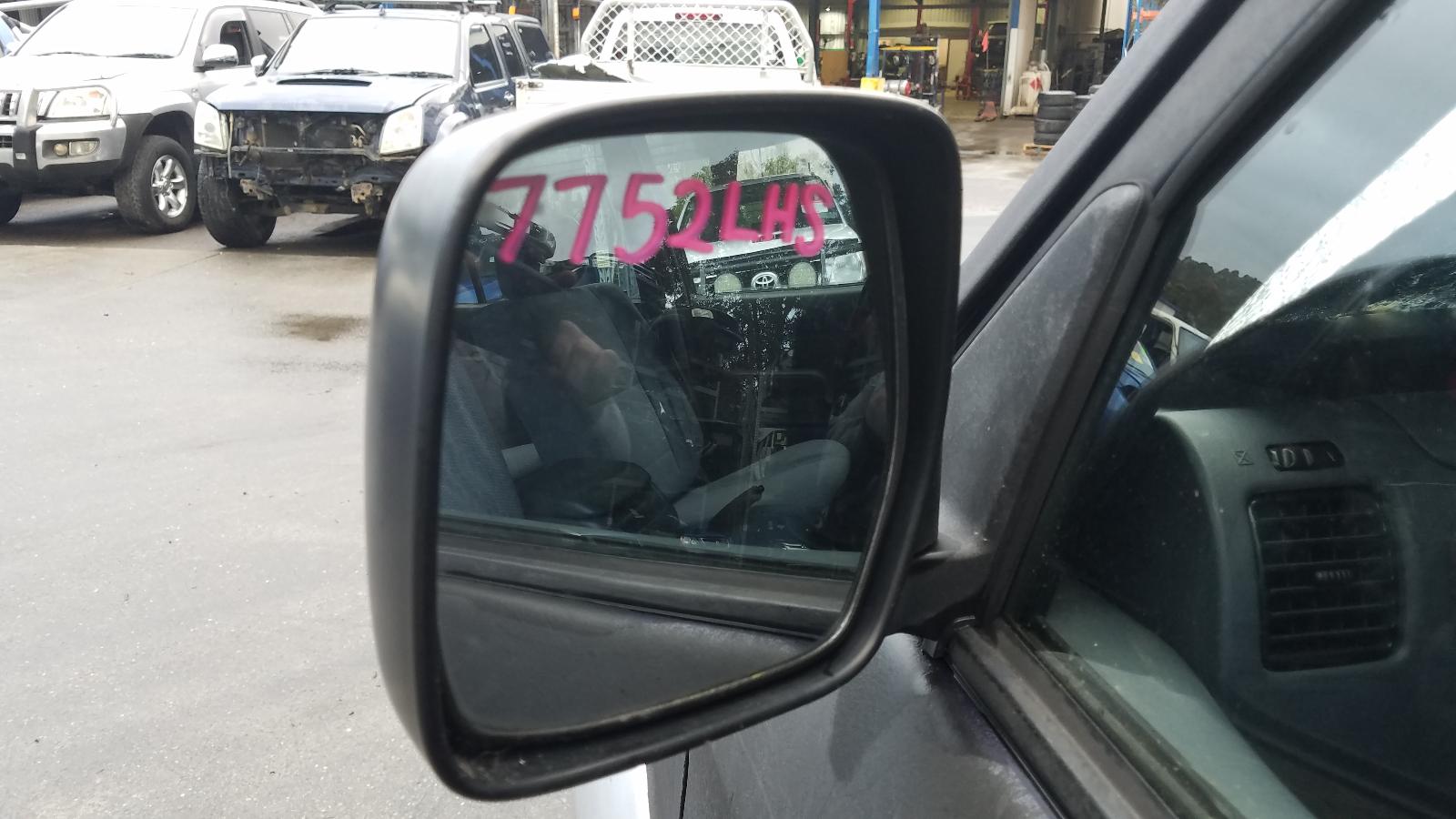 View Auto part Sunvisor Toyota Prado 1997