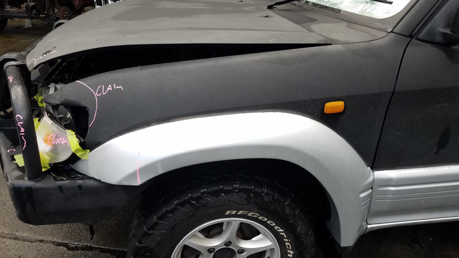 View Auto part Sunvisor Toyota Prado 1997