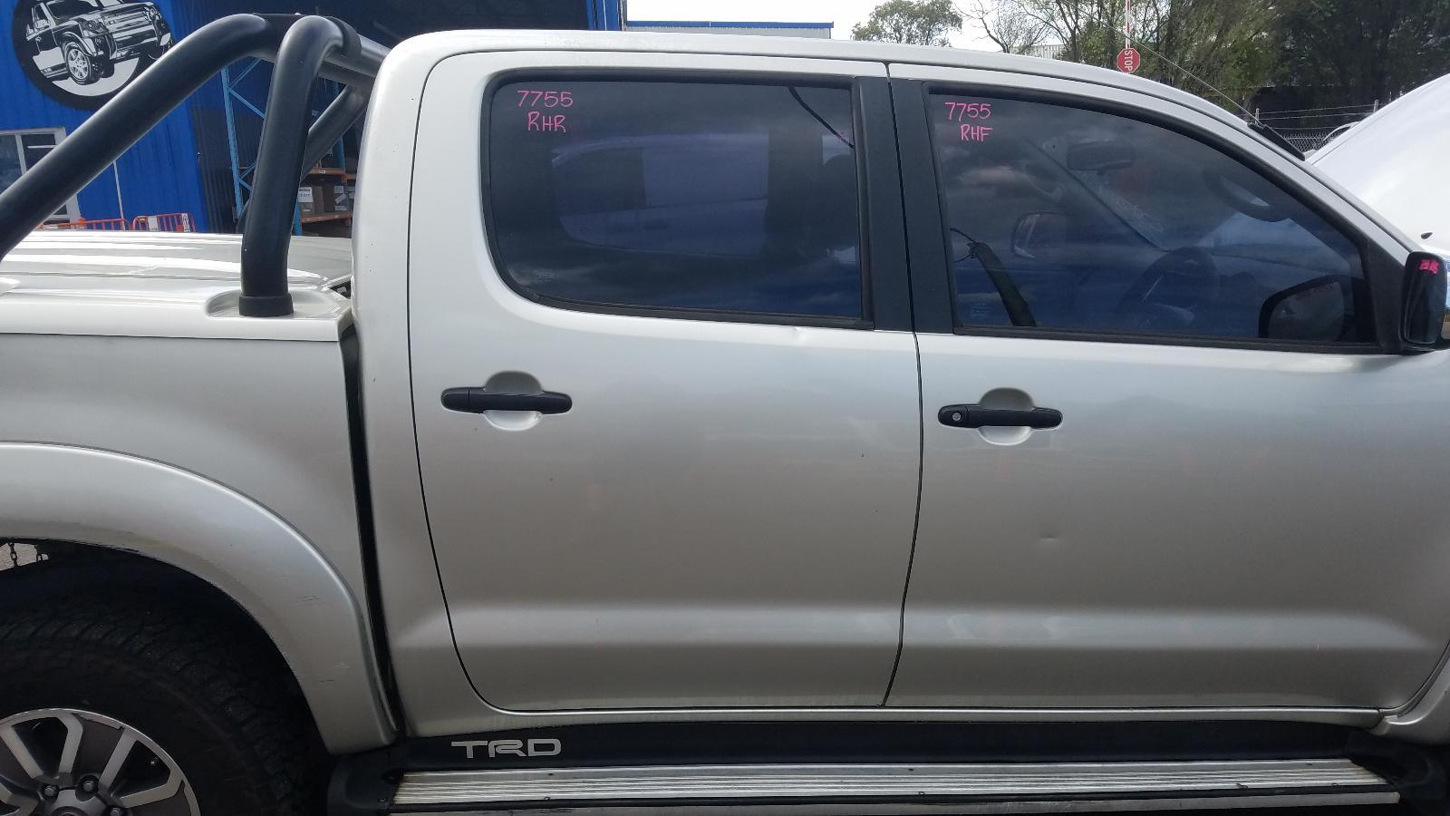 2008 Toyota Hilux Right Front Upper Control Arm View Auto part Right Front Upper Control Arm Toyota Hilux 2008