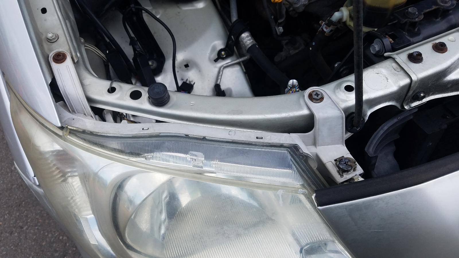 2008 Toyota Hilux Right Front Upper Control Arm View Auto part Right Front Upper Control Arm Toyota Hilux 2008