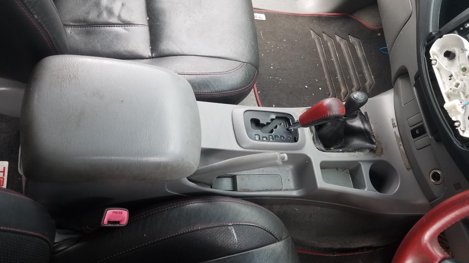 2008 Toyota Hilux Right Front Upper Control Arm View Auto part Right Front Upper Control Arm Toyota Hilux 2008