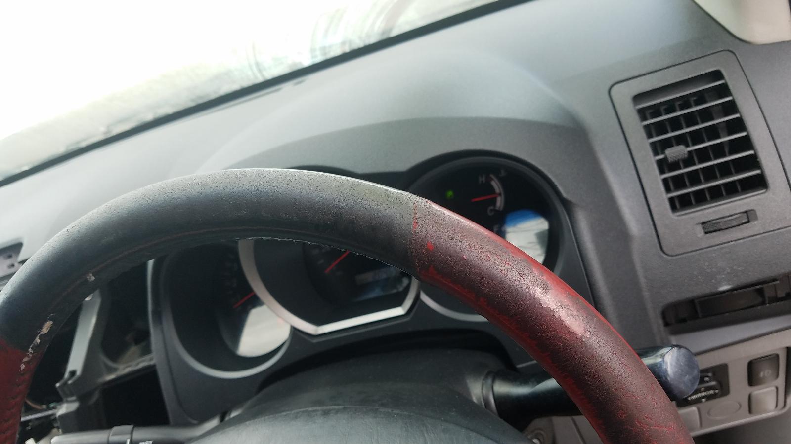 2008 Toyota Hilux Right Front Upper Control Arm View Auto part Right Front Upper Control Arm Toyota Hilux 2008
