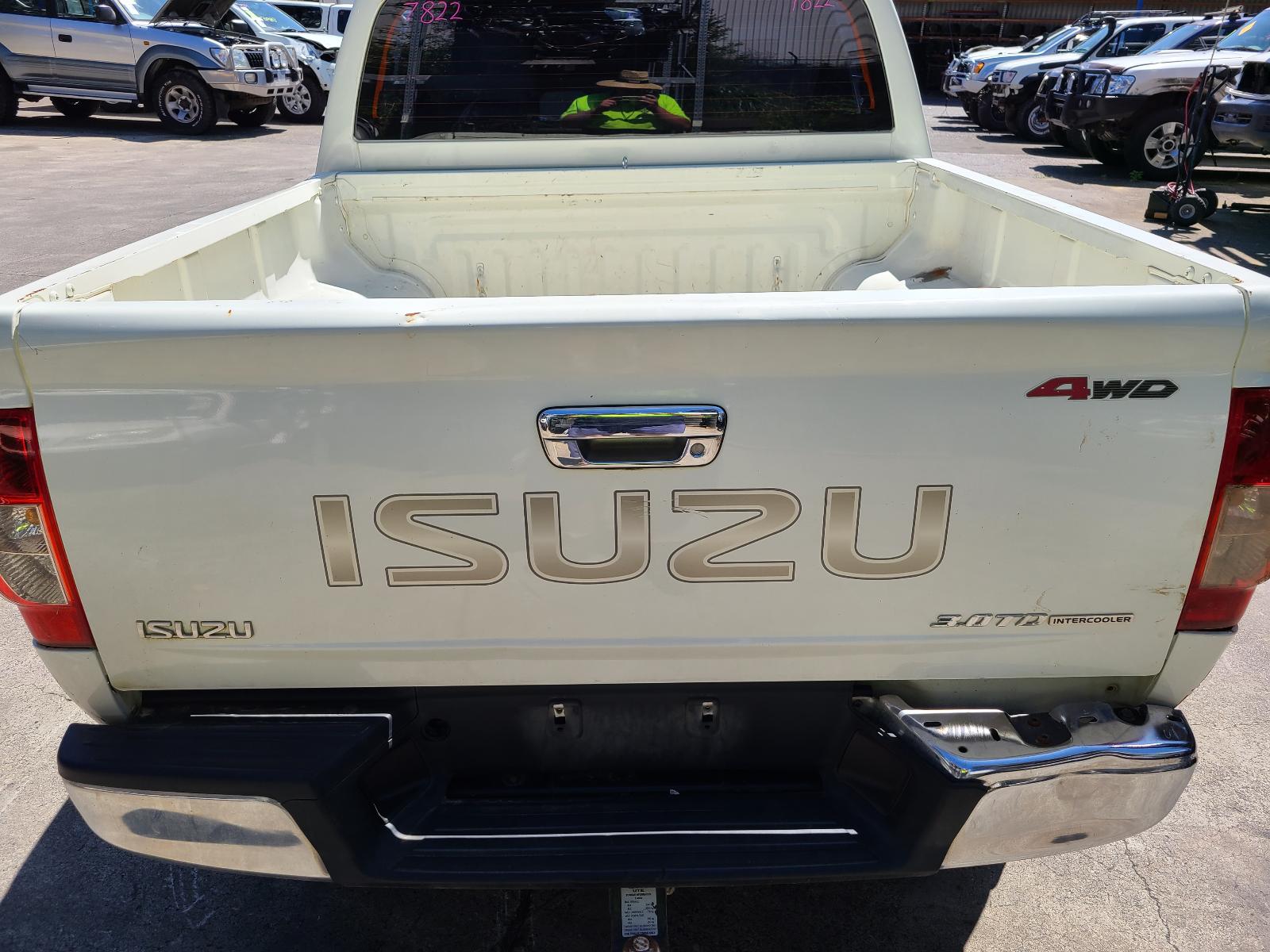 2012 Isuzu Dmax Front Seat View Auto part Front Seat Isuzu Dmax 2012