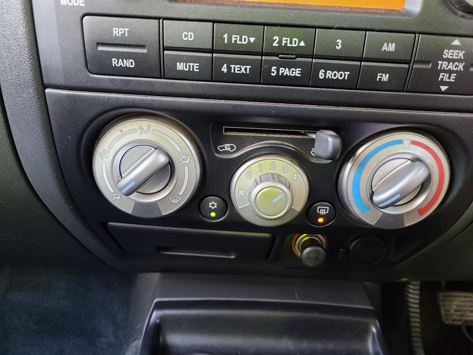 2012 Isuzu Dmax Front Seat View Auto part Front Seat Isuzu Dmax 2012