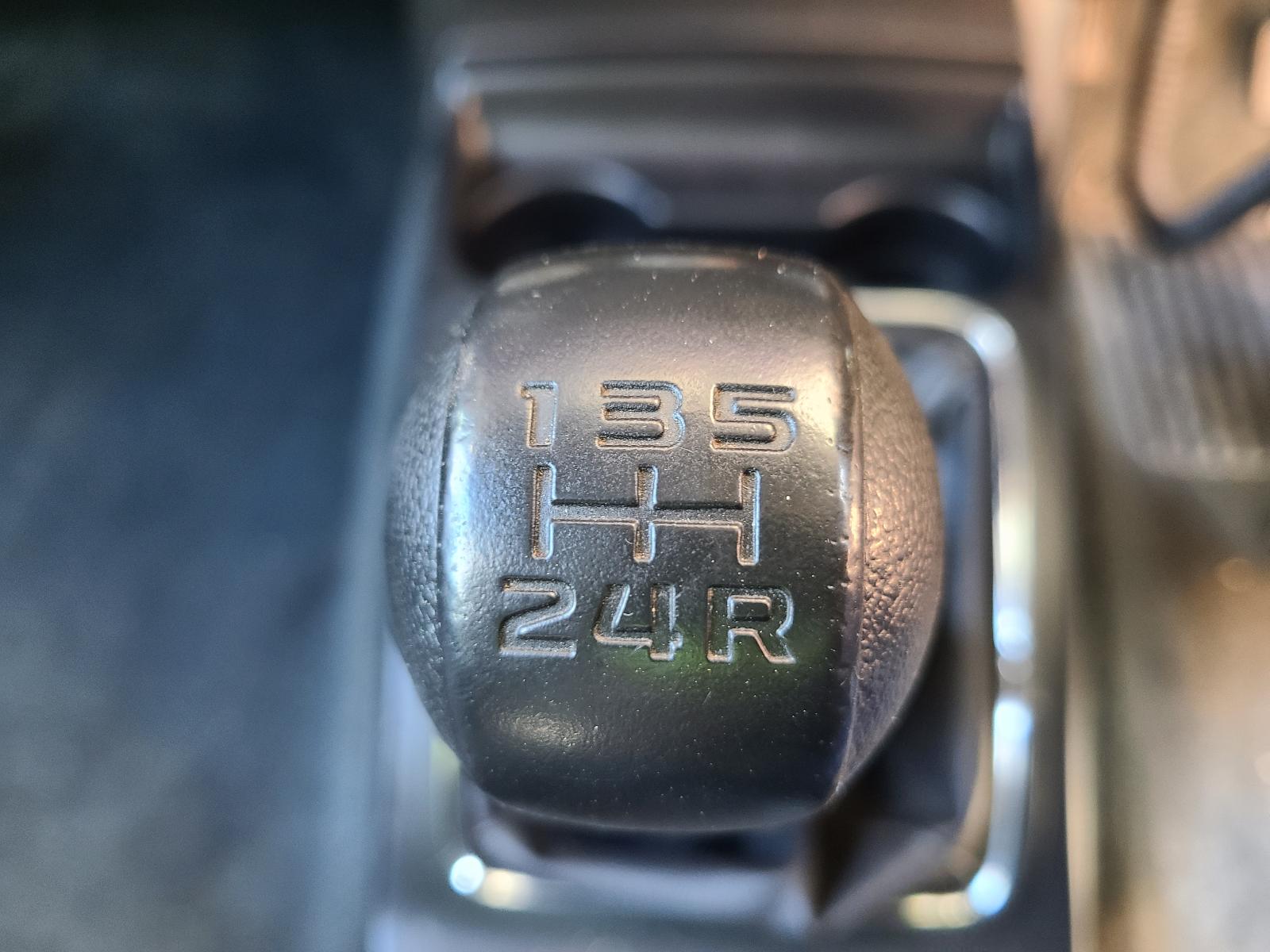 2012 Isuzu Dmax Front Seat View Auto part Front Seat Isuzu Dmax 2012