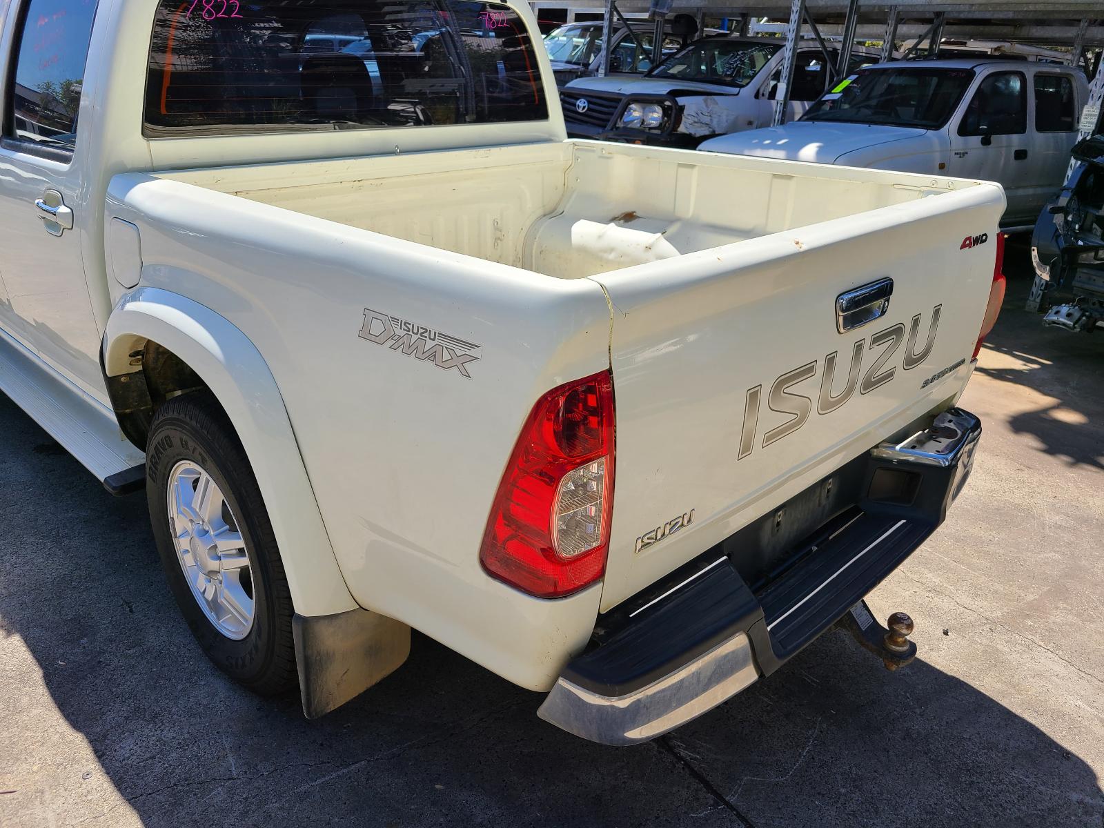 2012 Isuzu Dmax Front Seat View Auto part Front Seat Isuzu Dmax 2012