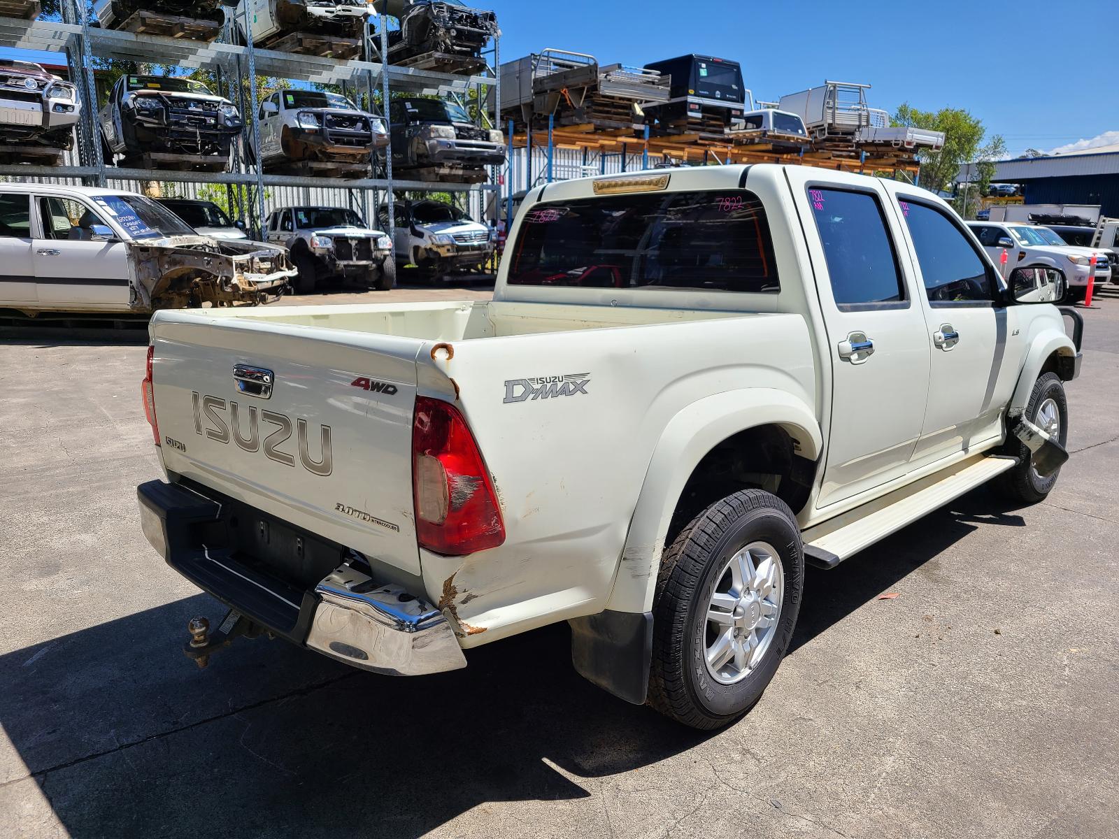 2012 Isuzu Dmax Front Seat View Auto part Front Seat Isuzu Dmax 2012