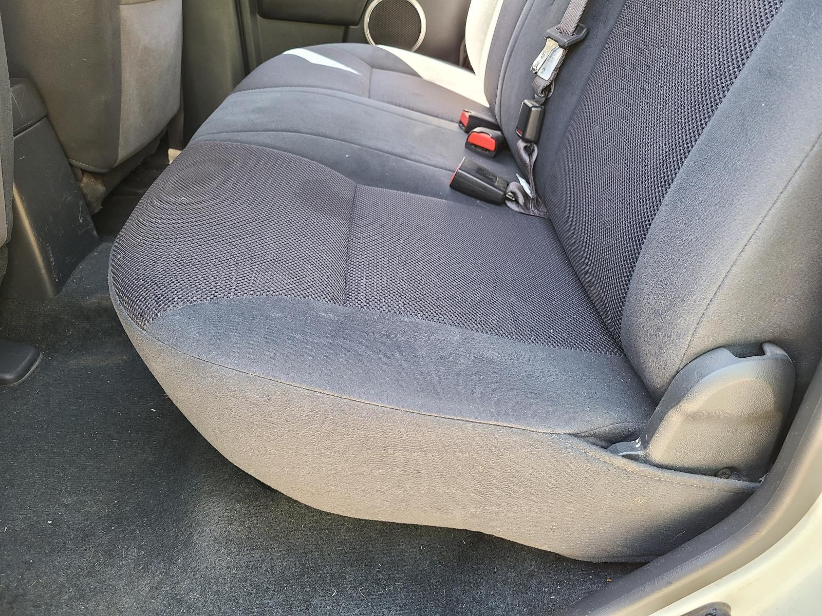 2012 Isuzu Dmax Front Seat View Auto part Front Seat Isuzu Dmax 2012