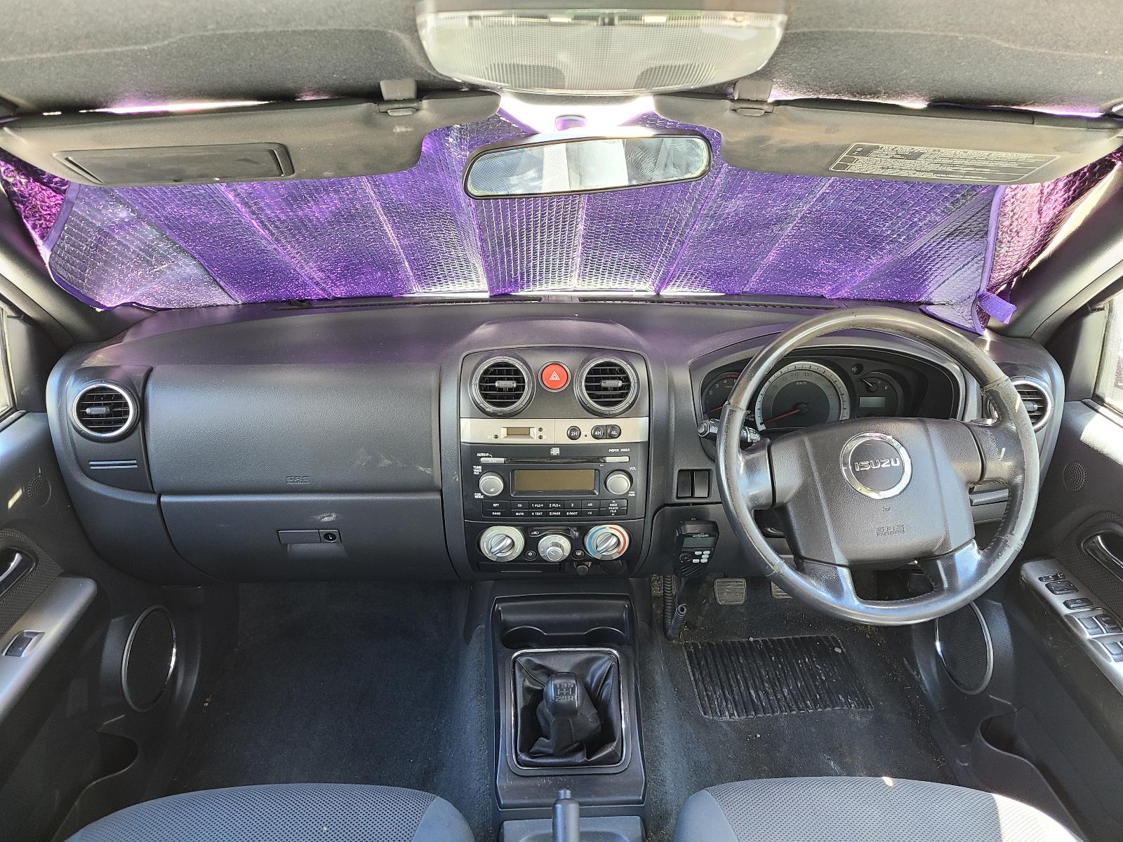 2012 Isuzu Dmax Front Seat View Auto part Front Seat Isuzu Dmax 2012