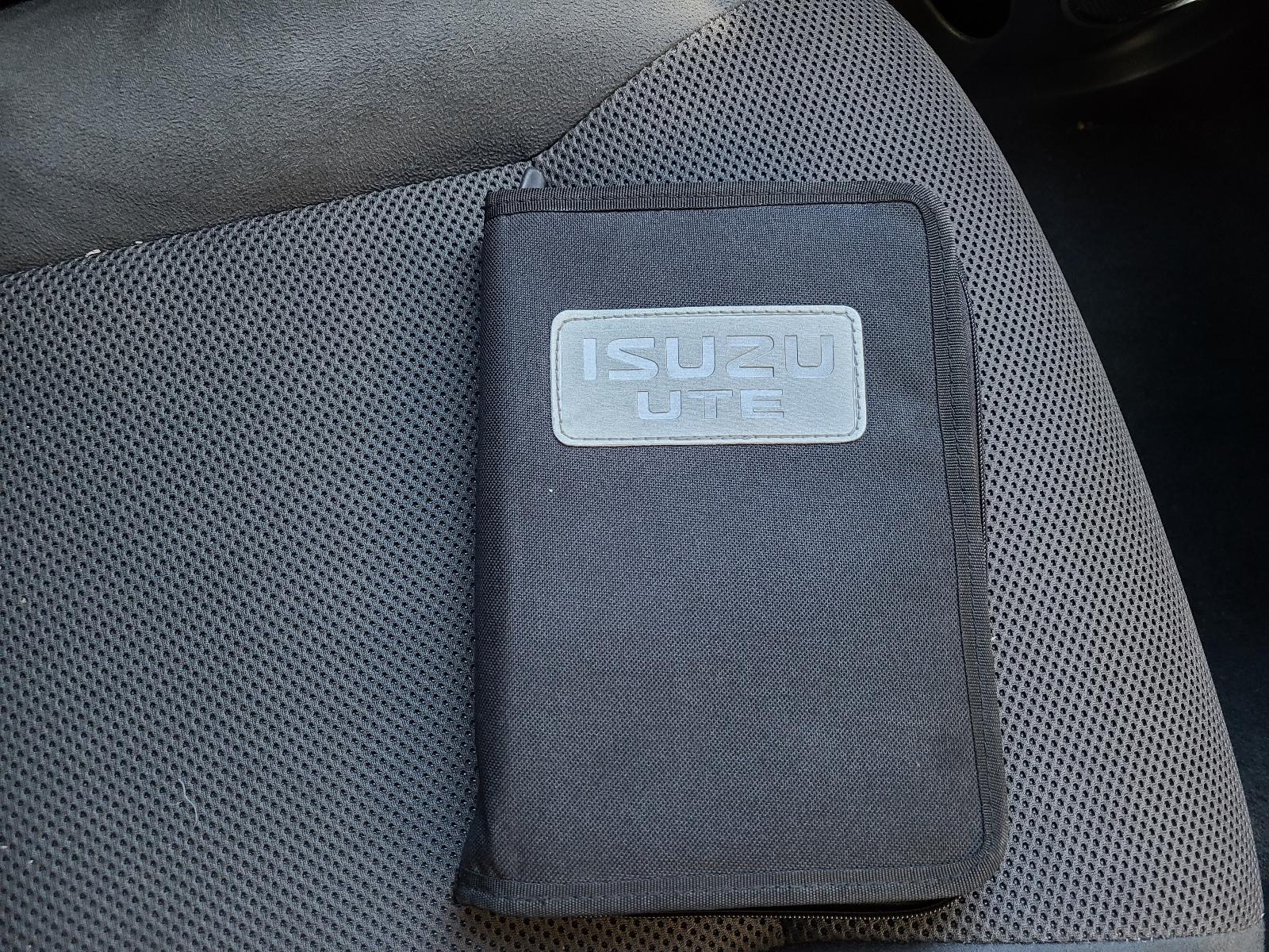 2012 Isuzu Dmax Front Seat View Auto part Front Seat Isuzu Dmax 2012