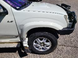 View Auto part Front Seat Isuzu Dmax 2012