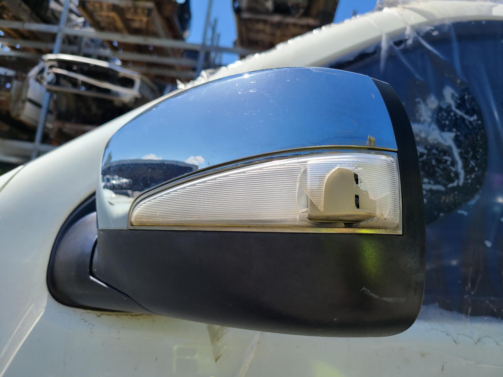 2012 Isuzu Dmax Front Seat View Auto part Front Seat Isuzu Dmax 2012