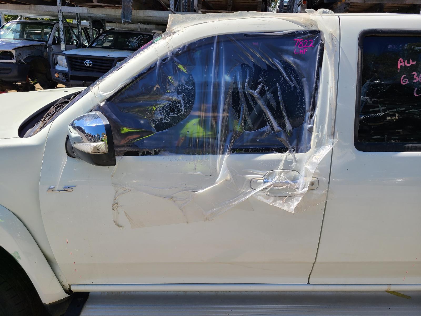 2012 Isuzu Dmax Front Seat View Auto part Front Seat Isuzu Dmax 2012