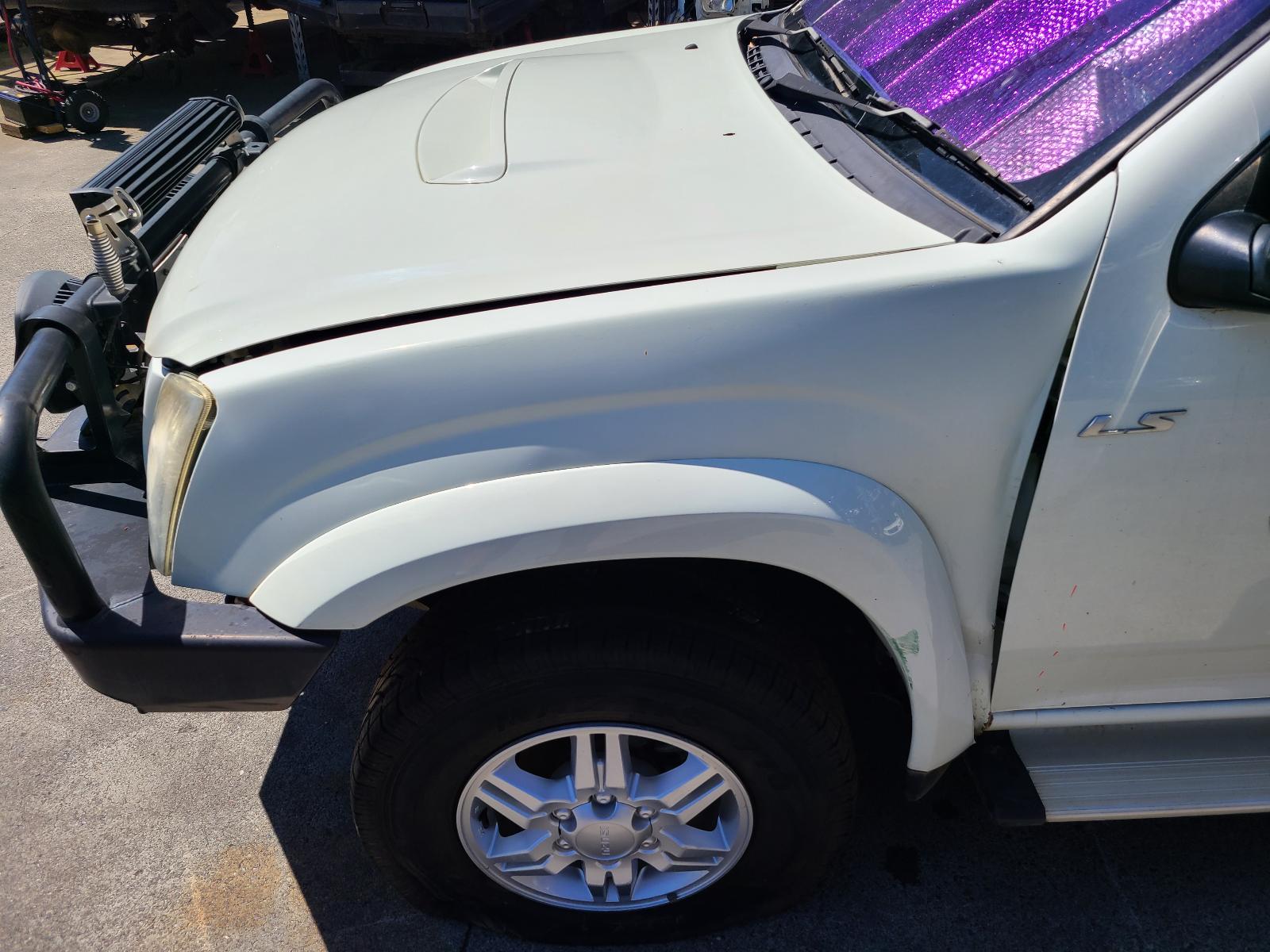 2012 Isuzu Dmax Front Seat View Auto part Front Seat Isuzu Dmax 2012