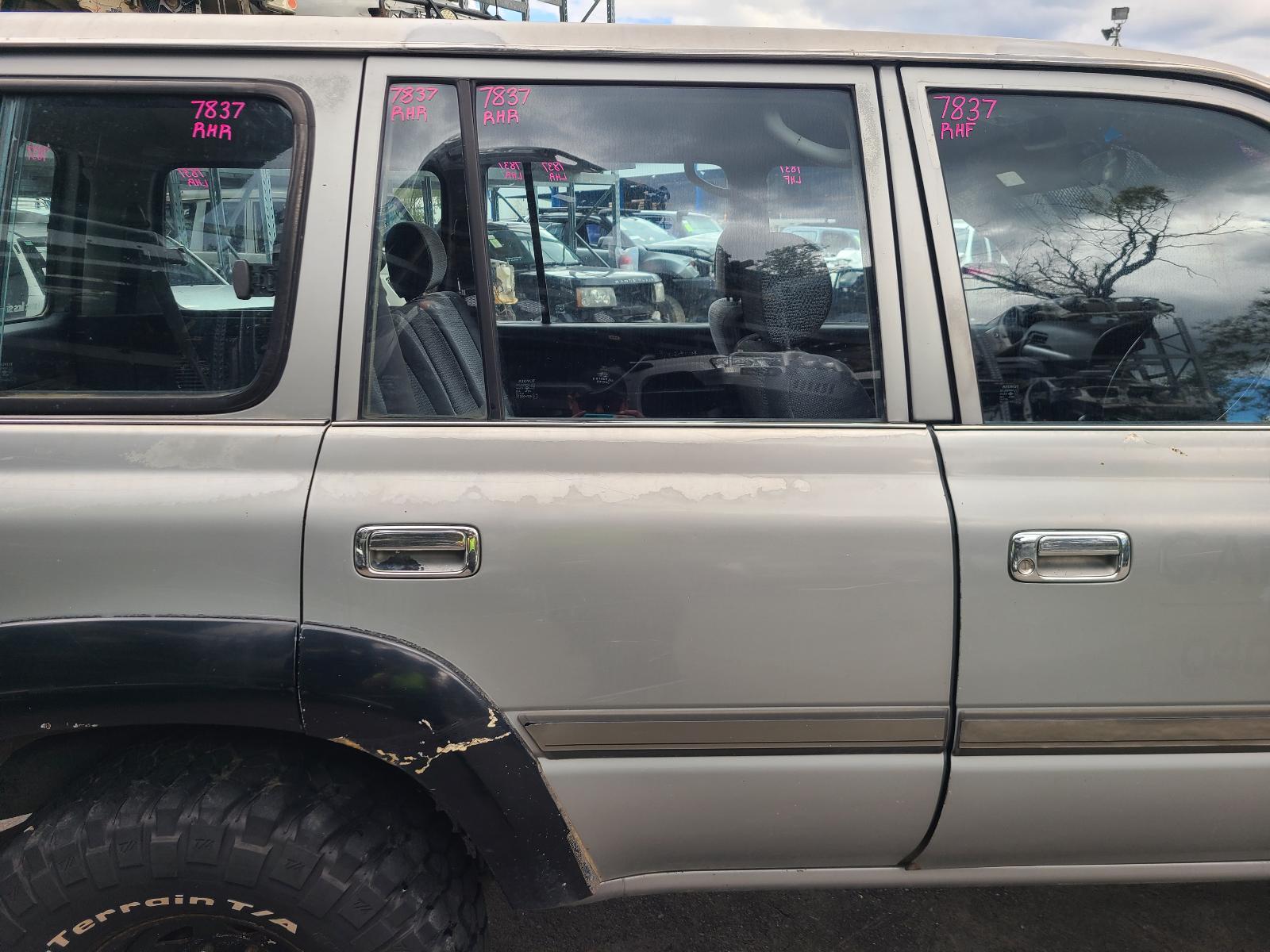 1992 Toyota Landcruiser Trans/Gearbox View Auto part Trans/Gearbox Toyota Landcruiser 1992