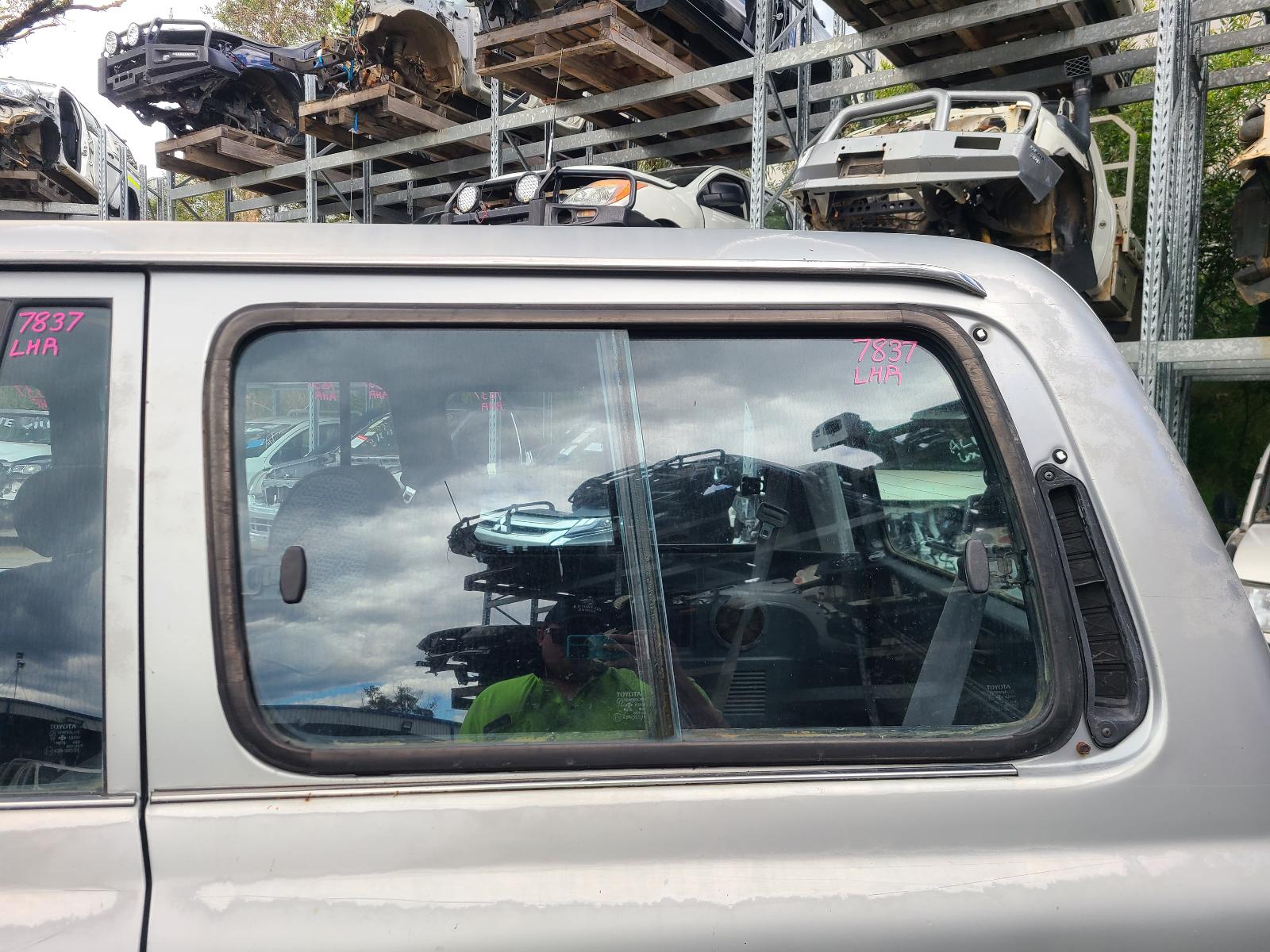 1992 Toyota Landcruiser Trans/Gearbox View Auto part Trans/Gearbox Toyota Landcruiser 1992