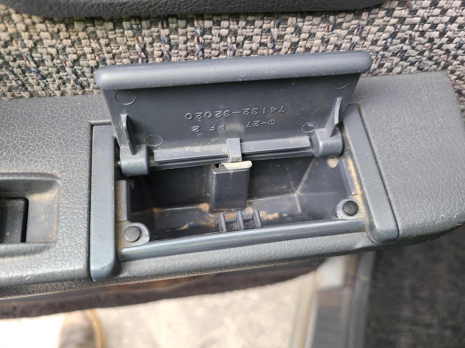 1992 Toyota Landcruiser Trans/Gearbox View Auto part Trans/Gearbox Toyota Landcruiser 1992